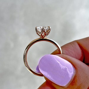 Tulip Lotus Prong Round Moissanite Solitaire Engagement Ring,flower basket  Promise\proposal Ring.