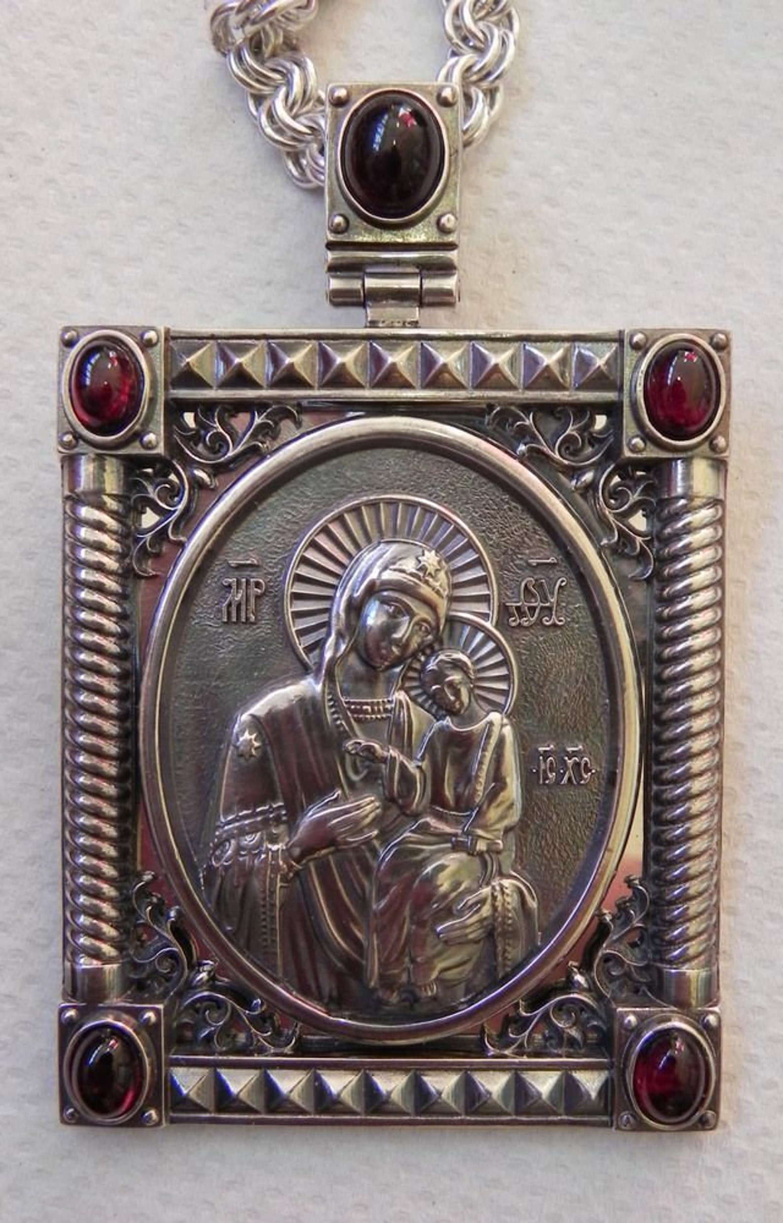 orthodox-bishop-engolpion-panagia-russian-hand-painted-icon-pendant