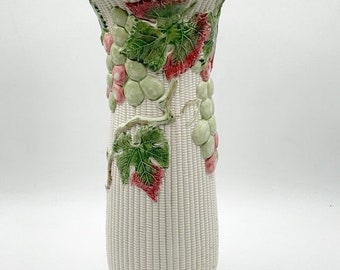 Fitz and Floyd Vintage 1988 Grapes Grapevine Basketweave Cream Ceramic Vase 11"