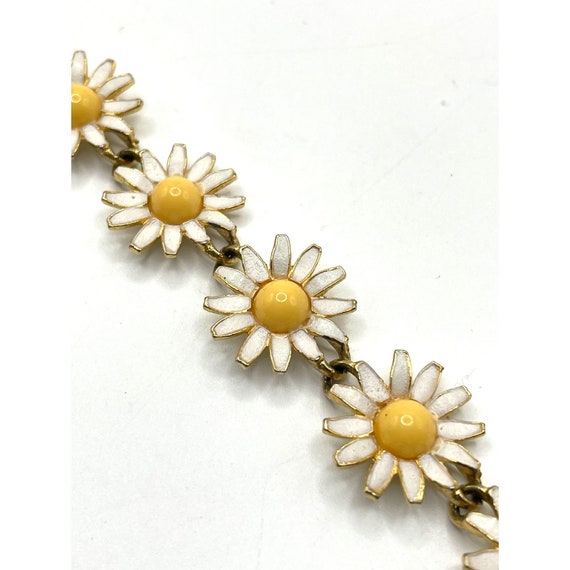 Weiss Vintage White and Yellow Enamel Daisy Flowe… - image 2