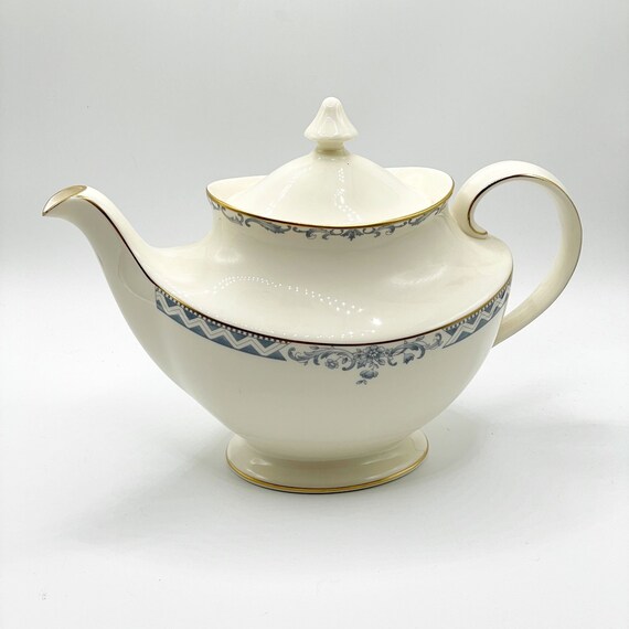 Royal Doulton Josephine H5235 Fine English Bone China Cream Blue Floral Teapot 5 Cups Etsy
