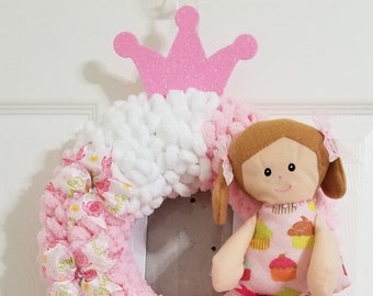 Welcome baby girl wreath, Baby wreath, New born baby wreath, Pink wreath, princess wreath, Room Hanger, Nursery Decor, Baby shower deco