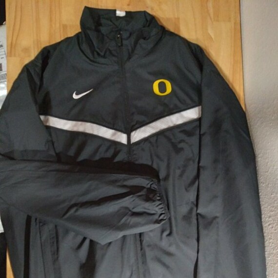Vintage Nike Oregon Ducks Pit Crew Logo 