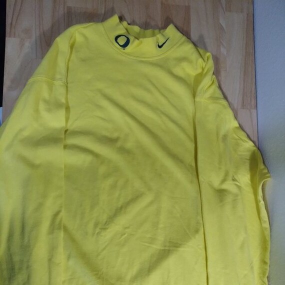Vintage Nike Swoosh Oregon Ducks Logo Mock Neck Shirt