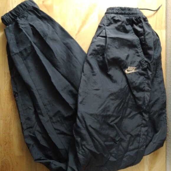 Prince VS Tito's Black Baseline Windbreaker Pants – Tito's Handmade Vodka