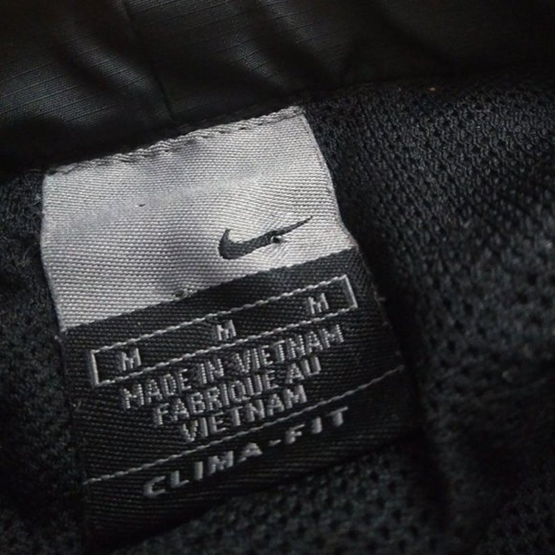 mesh lined wind pants