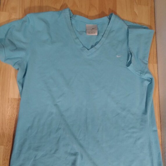 Vintage Nike Small Swoosh V-neck T 