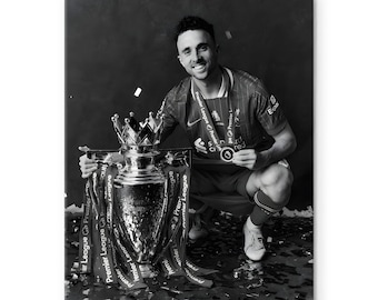 Diogo Jota RIP Framed Canvas Wall Art – Liverpool Tribute Print – Black and White Football Poster for Fans and Collectors – Sports Decor