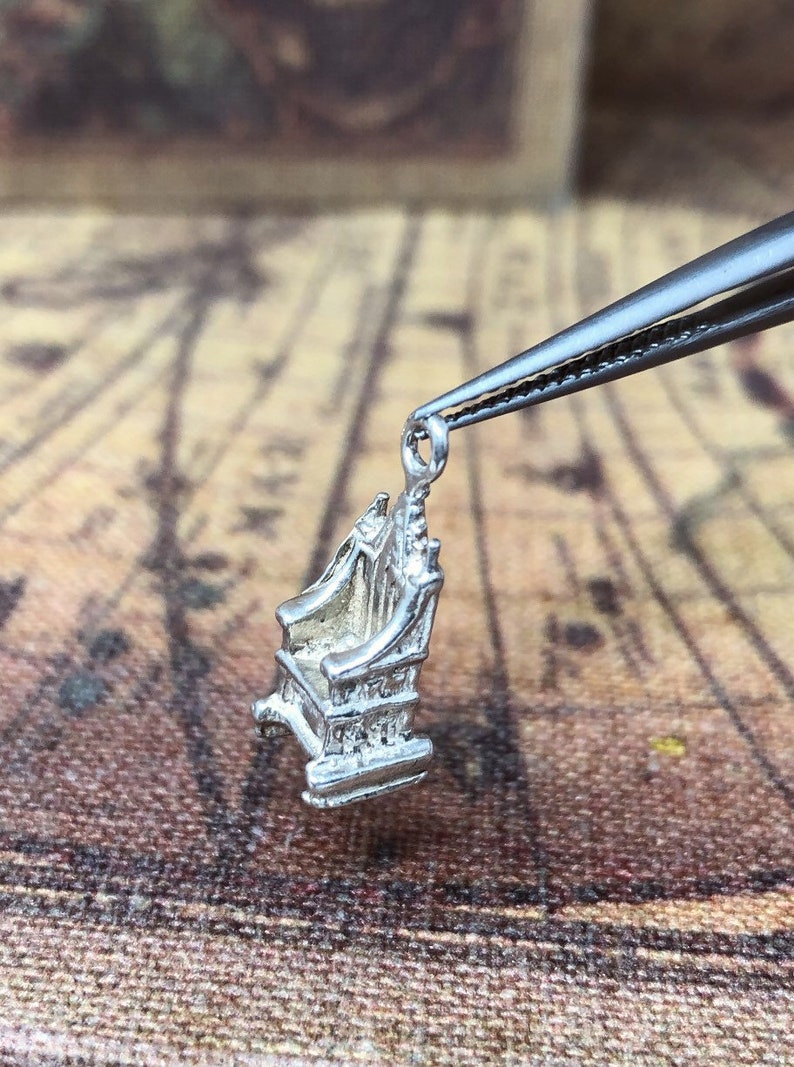 Sterling Silver Vintage Church PewThrown Charm