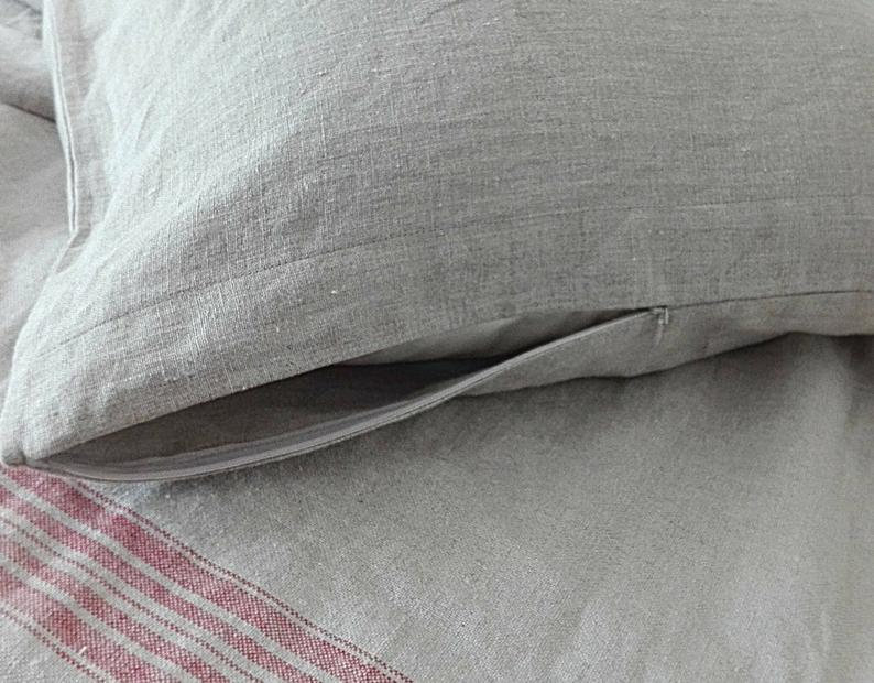 Linen pillowcase.Zip closed pillowcase.Lumbar pillowcase.Organic pillow cover.Natural linen pillowcase.Body pillow case.lumbar pillow cover