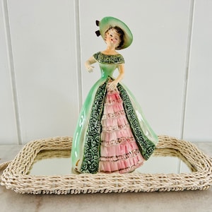 Figurine ESD vintage (années 1950), femme victorienne « Enterprise Exclusive », peinte à la main en vert, rose, en relief, fabriquée au Japon, pour la décoration, cadeau