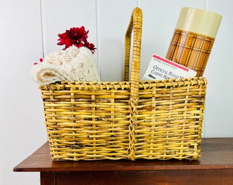 vintage 16" Woven Rattan Strip Basket avec poignée, fait à la main, panier de rangement, panier de pique-nique, jaune brun noir, décor rustique de ferme