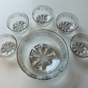 Glass Salad Bowl Set for 5, 1 Large Bowl, 4 Small Bowls, MCM Frosted Glass Salad Set, Gold Wheat and Leaf Sprigs Crystal Salad, Circa 1960s
