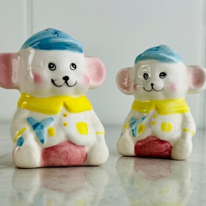 Vintage Linke Baby Bears Salz und Pfefferstreuer, 1950er Jahre niedliche niedliche Tiere, Retro Sammlerstück, Geschenk, Dekor, hergestellt in Japan