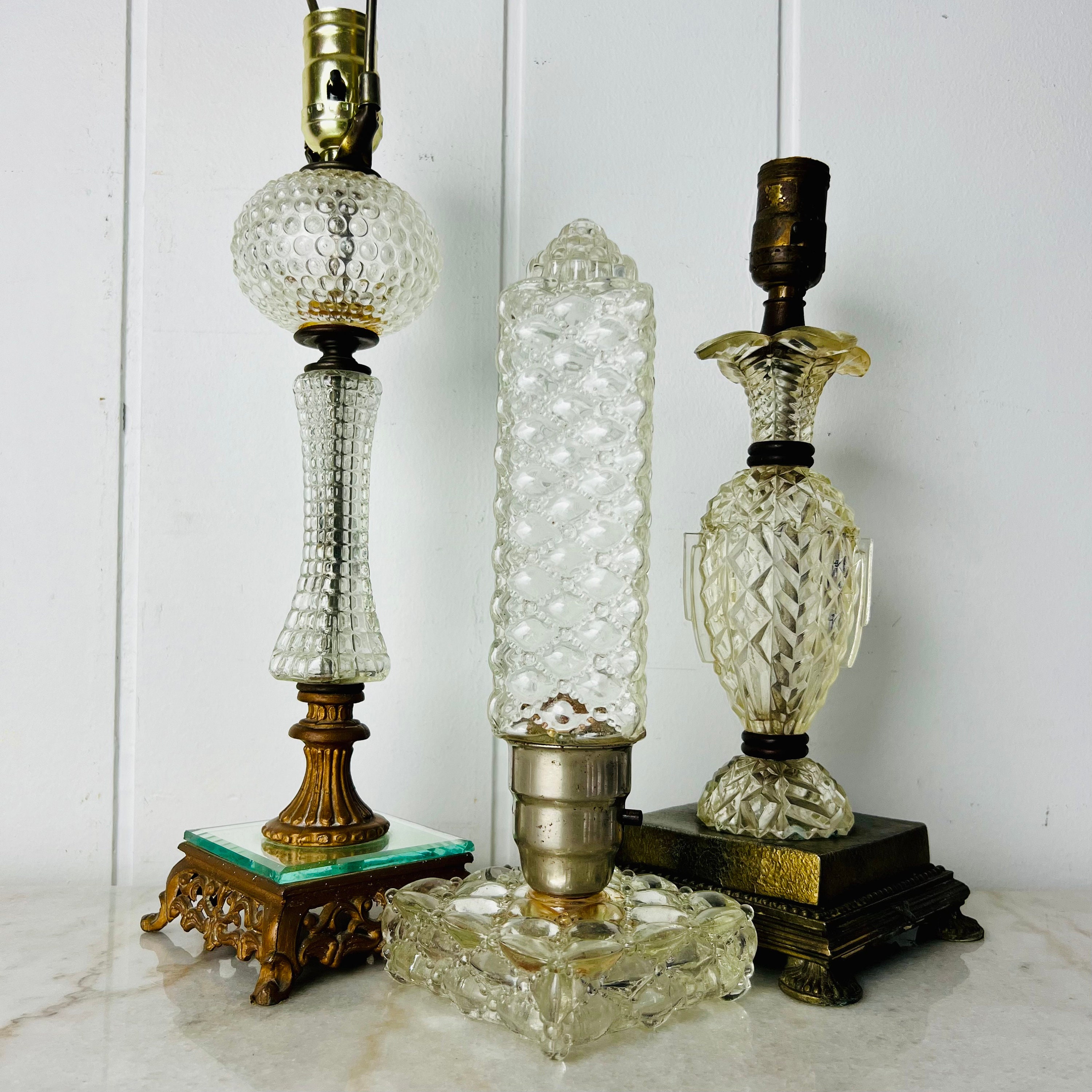 Antique Art Deco 1930s Skyscraper Table Lamp, Torpedo or Antique Art Deco 1930s Skyscraper Table Lamp, Torpedo or