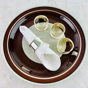 Vintage Rogers Silverplate Napkin Ring Holders, set of four, silver, delicate, Victorian style, for holiday table, silver plate decor, gift