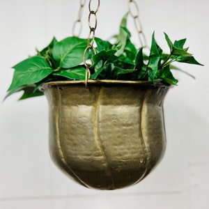 Vintage Brass Planter, Swirl design, trumpet shape, Brass home decor, Mid Century Hollywood Regency, Gift for Plant Lover