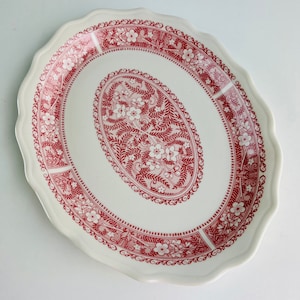 Vintage Syracuse Platter Strawberry Hill Red White florals laurels, restaurantware hotelware oval circa 1980s for Serving Housewarming gift