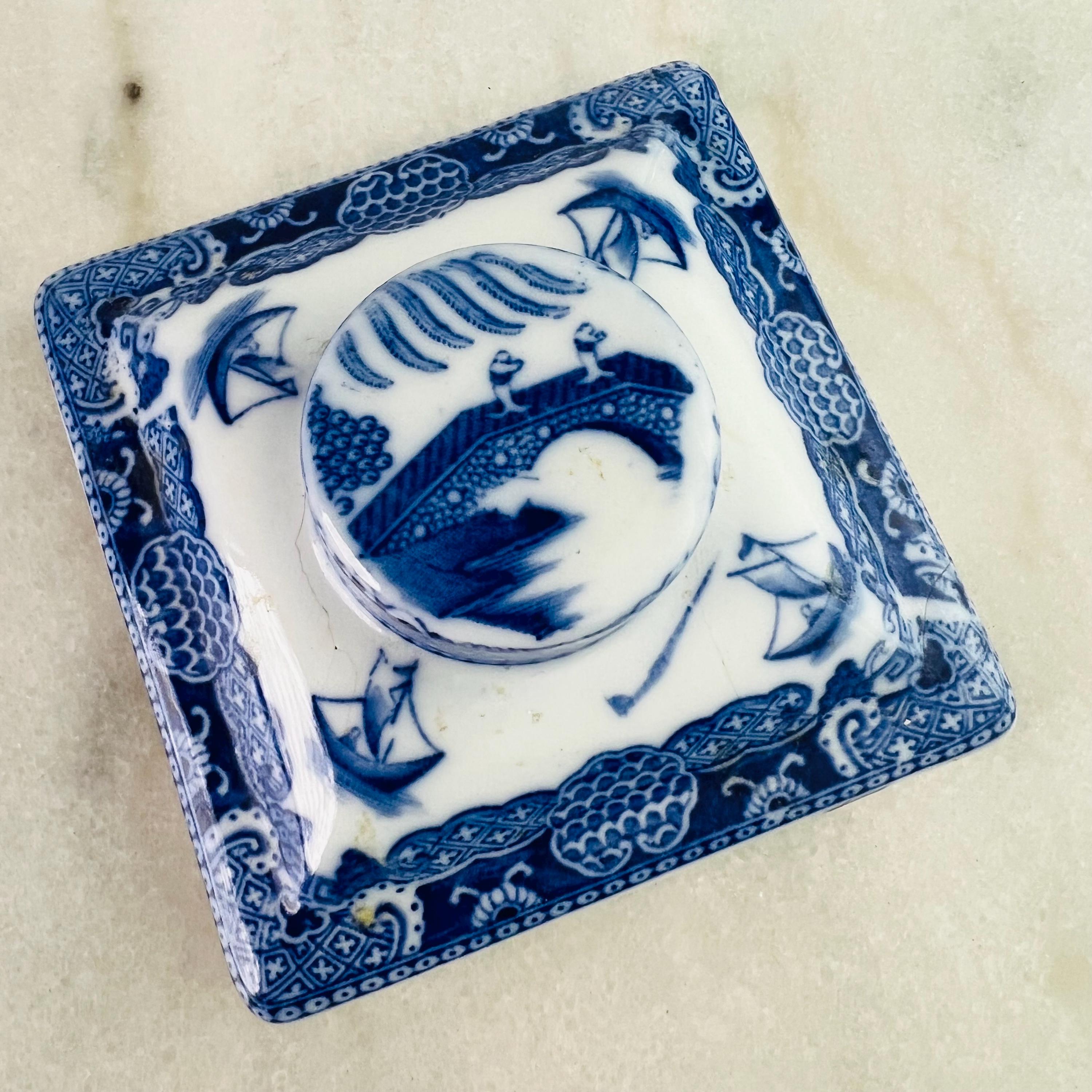 アンティークのRingtons Tea Merchantsスクエア型ティーキャディー