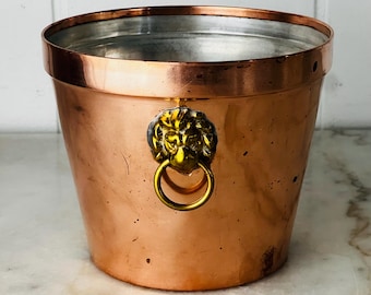 Vintage Coppercraft Copper Bucket, Brass Lion Head Handles, for chilling wine or champagne, plant holder