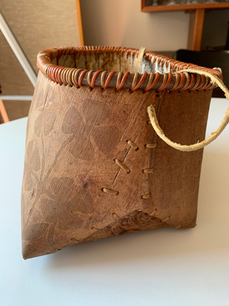 Vintage Indigenous Canadian Birch Bark Basket or Makak sinew Etsy