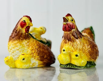 Vintage Majolica Chicken Sugar Bowl and Creamer Set, Farmhouse Decor