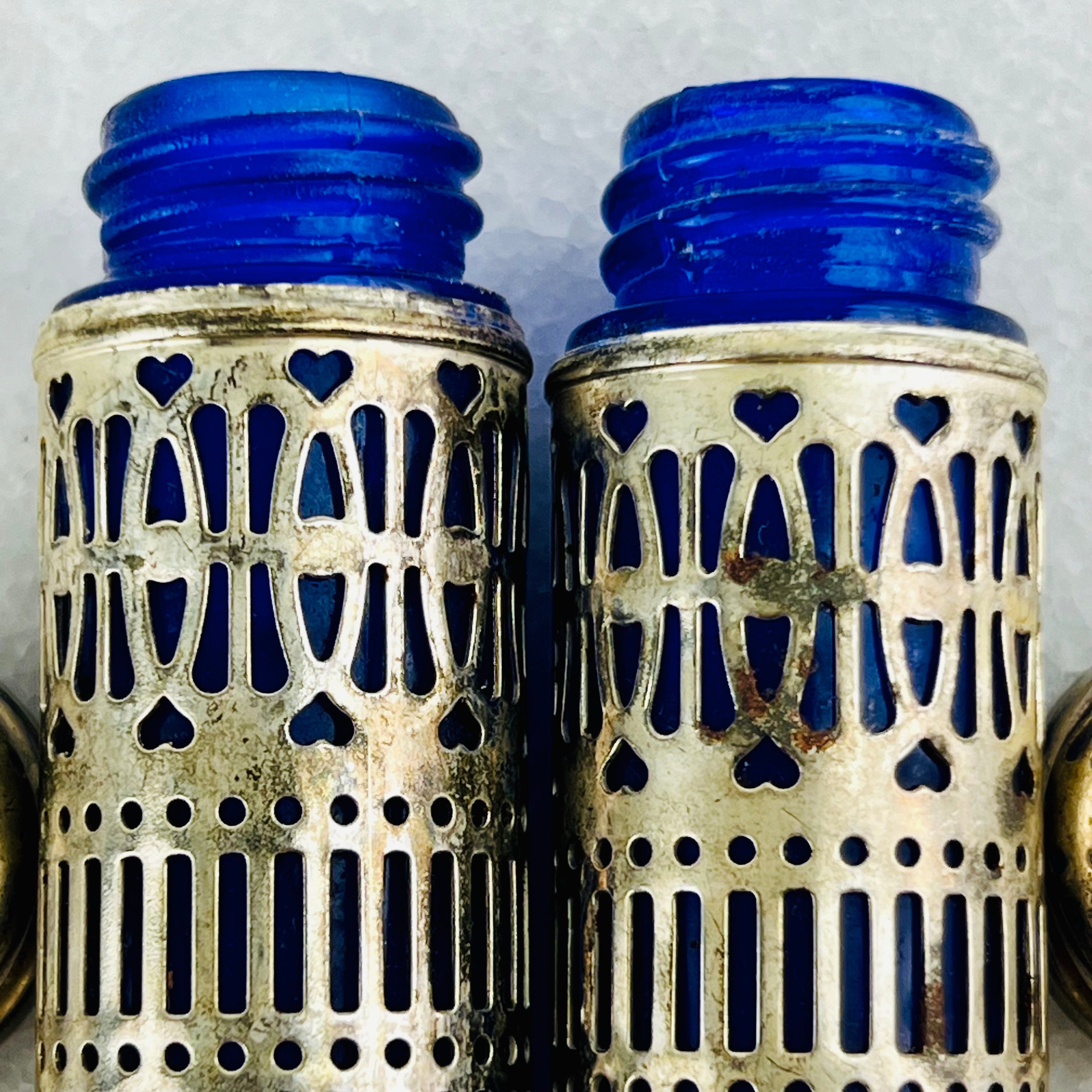 Crystal Salt and Pepper (JAS) Crystal Salt and Pepper (JAS)