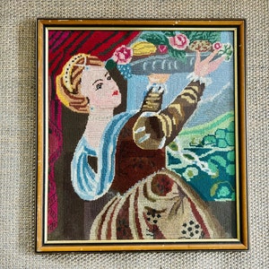 Bordado vintage, mujer victoriana de los años 50 con cesta de flores, punto de cruz, marco de madera cuadrado, para decoración floral, arte de pared vintage para el hogar, regalo
