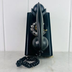 Vintage 1940s Northern Electric Rotary Wall Phone - Model 354 - Bakelite Handset