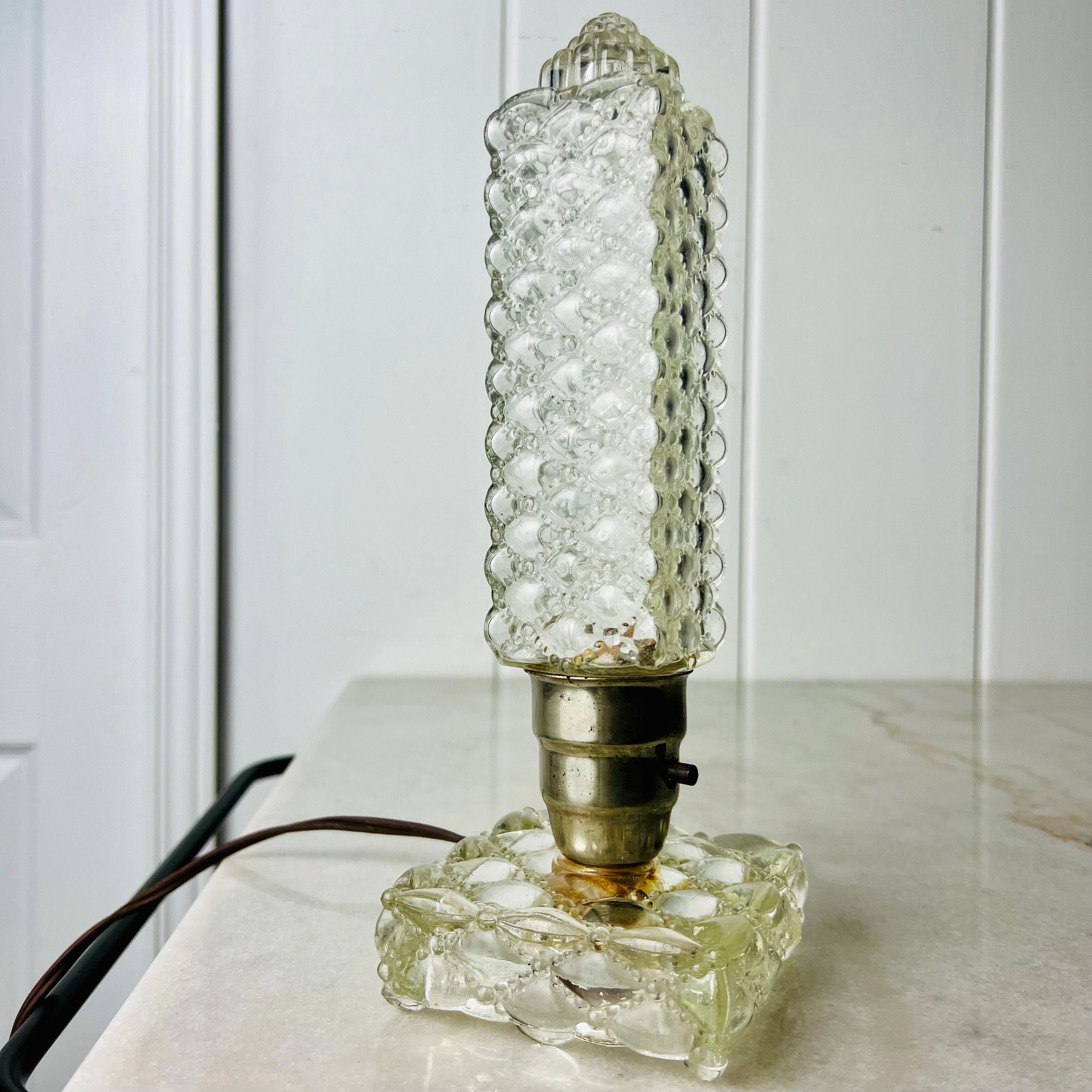 Antique Art Deco 1930s Skyscraper Table Lamp, Torpedo or Antique Art Deco 1930s Skyscraper Table Lamp, Torpedo or