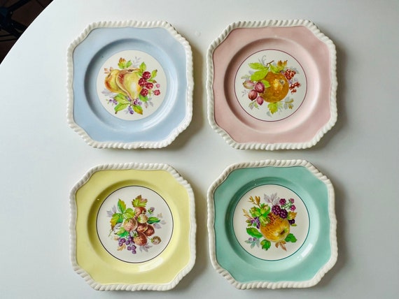 Antique Johnson Bros Old English Plate Set of 4, Collectible