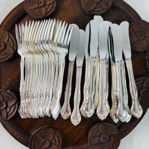 Oneida Affection Mid Century Silverplate Flatware Set, Dessert Forks and Butter Knives