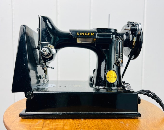 Vintage 1947 Singer Sewing Machine Model 221k, Industrial Featherweight
