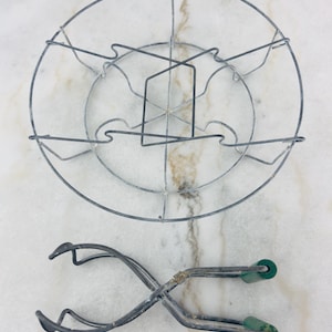 Antique Wire Bail Canning Jar Rack with Yo-Ho Jar Lifter, Rustic Decor