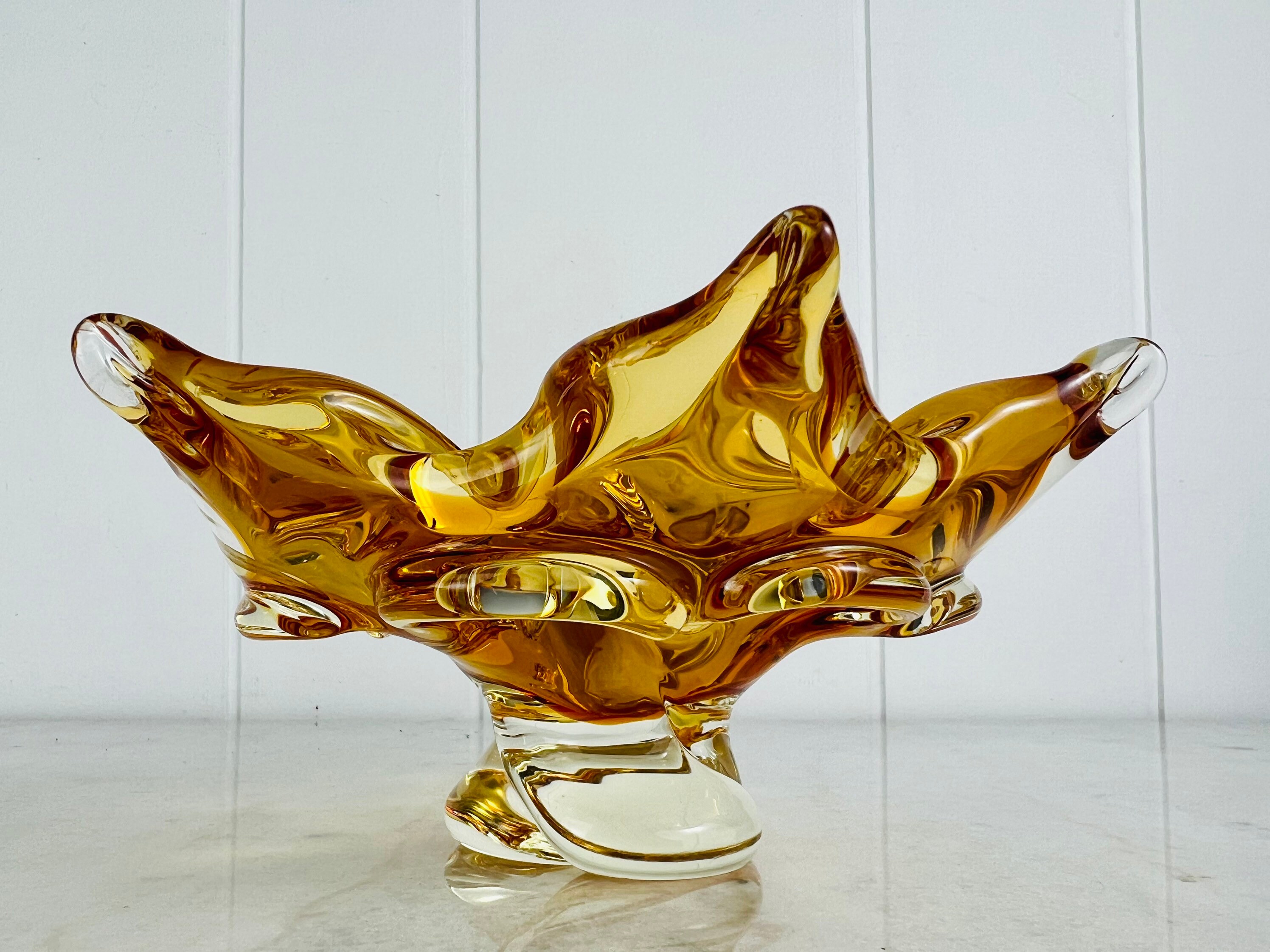 15+ Amber Glass Flower Bowl