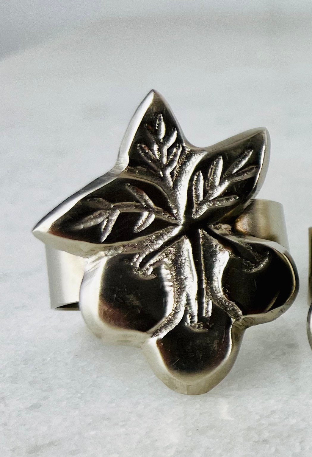 ヴィンテージ ピューター ナプキンホルダー 3個セット、チェリー