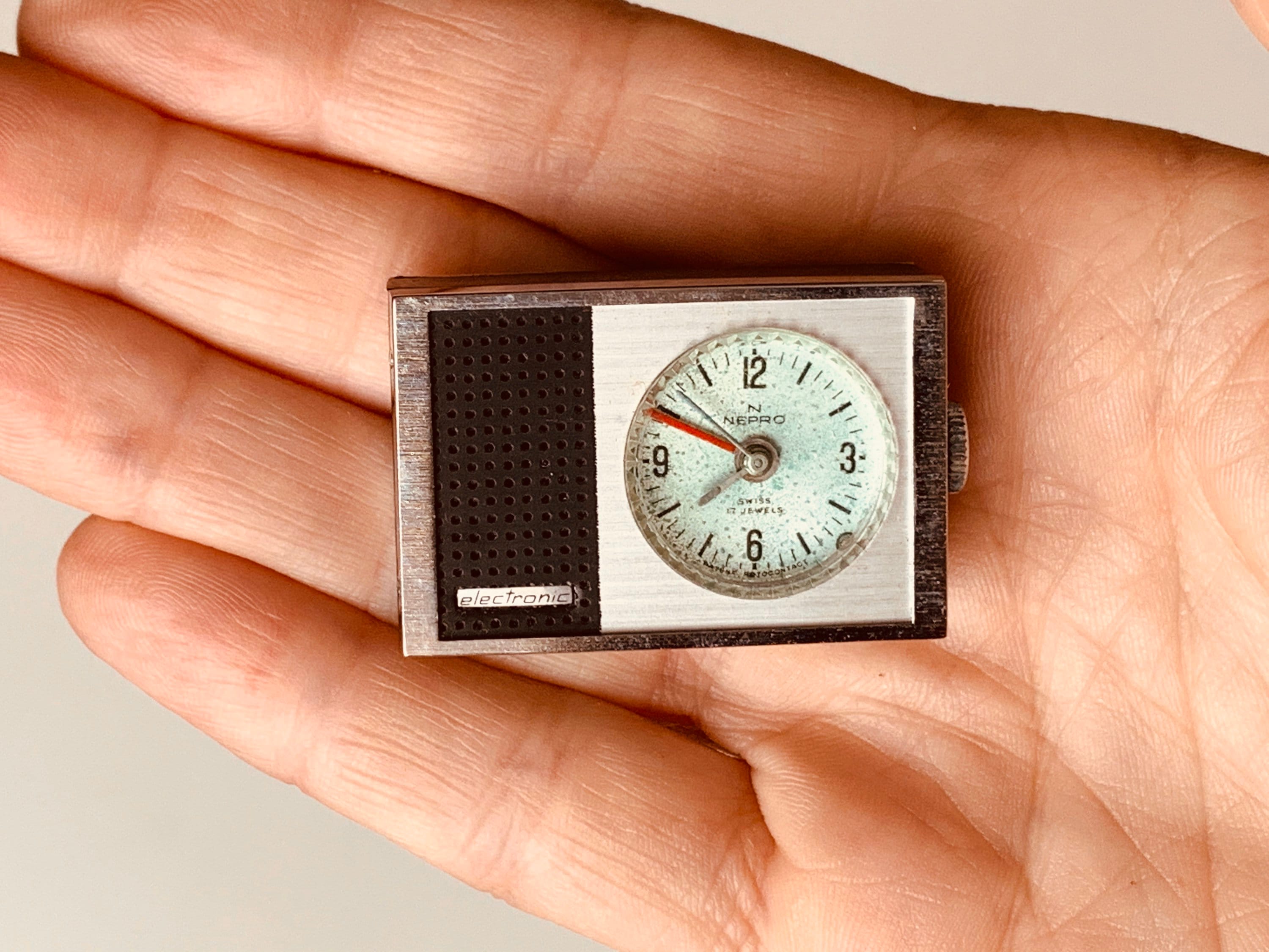 Art Nouveau Alarm Clock | WORLD'S SMALLEST Alarm Clock | 1961
