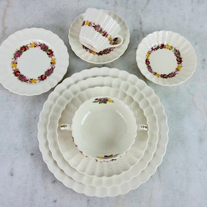 Antikes 1940er Jahre Copeland Spode Rose Briar 70+PC Geschirr-Set, Service für 8, Tee-Set, Servierplatte, Gemüseschale, englisches Porzellan, Hochzeitsgeschenk