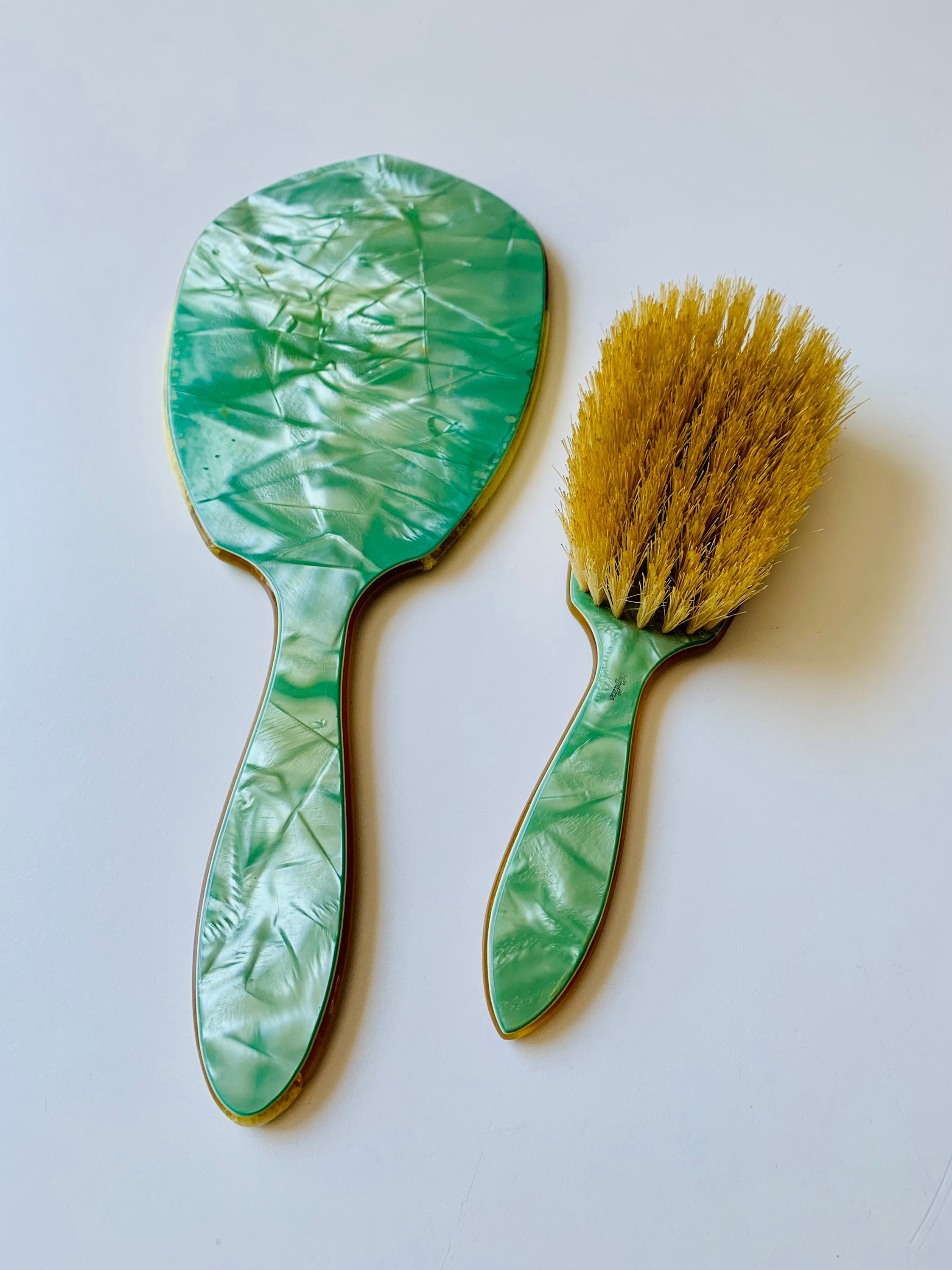 フィリップオーディベール　ミニコームとクリスタルのかんざしセット Antique Keystone Vanity Set, Hair Brush and Mirror