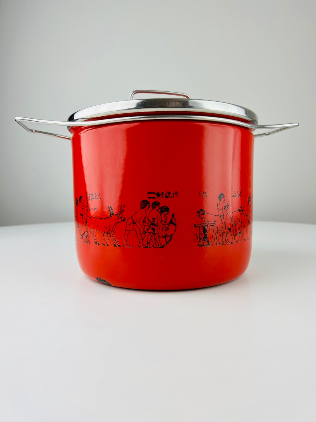 Vintage Siltal Stockpot Depositata Pattern Heavy Enamel 