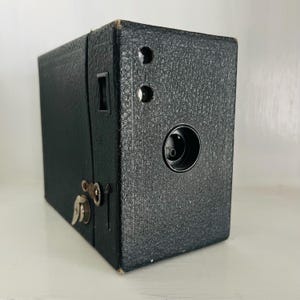 Vintage 1900s Kodak Brownie Box Camera, for display, great gift for photographer, home or office decor, antique camera collection