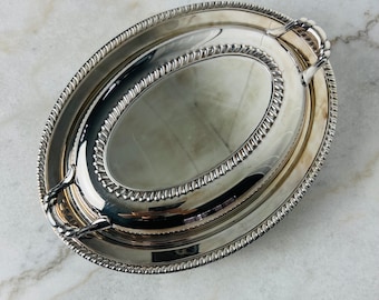 Vintage Wm A Rogers Silver Plated Covered Dish with Pyrex Insert