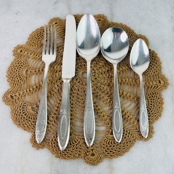 Oneida Community Plate Adam Late Edwardian Silverplate Flatware