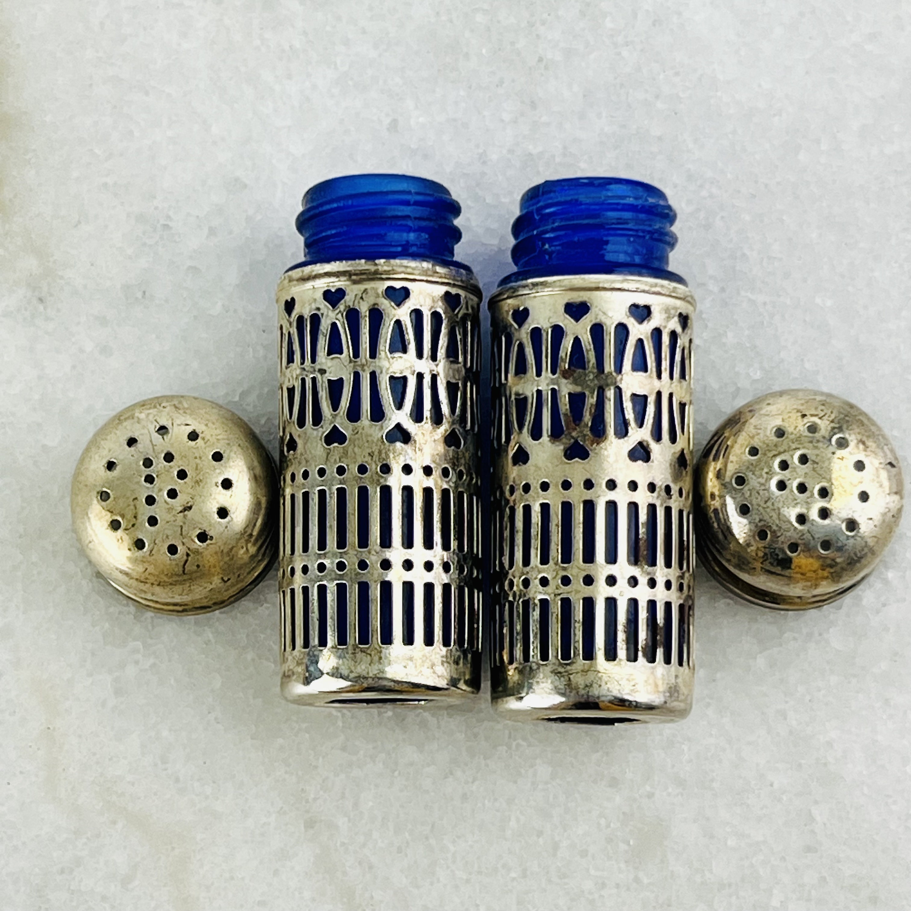 Crystal Salt and Pepper (JAS) Crystal Salt and Pepper (JAS)