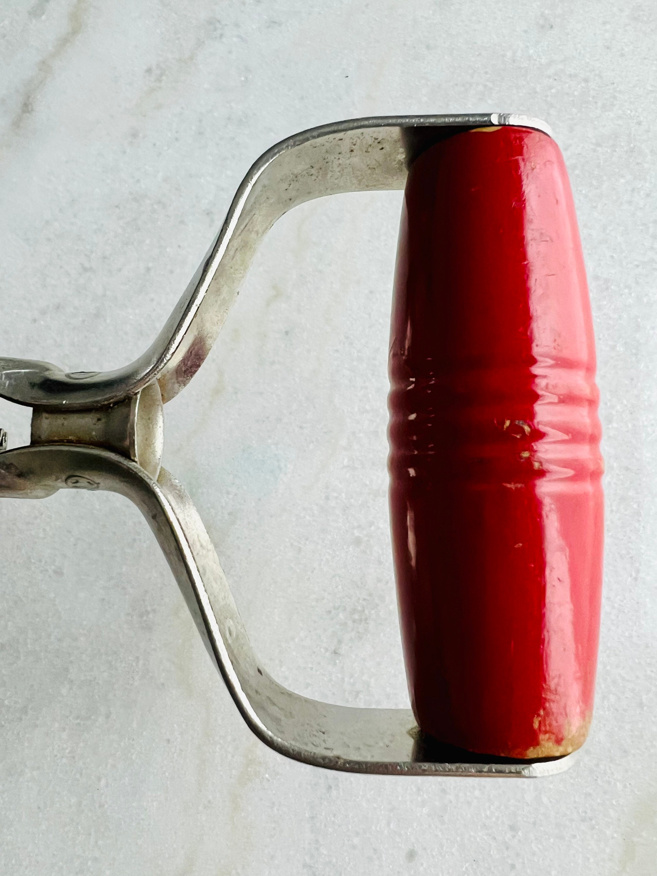 ヴィンテージ Taplin ハンドミキサー、木製ハンドル、卵を泡立てるため