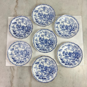 Antique Royal Albert Saucer set of 7, 1920s Crown China Blue Willow transferware, bone china, wavy edge, gold rim replacement saucer