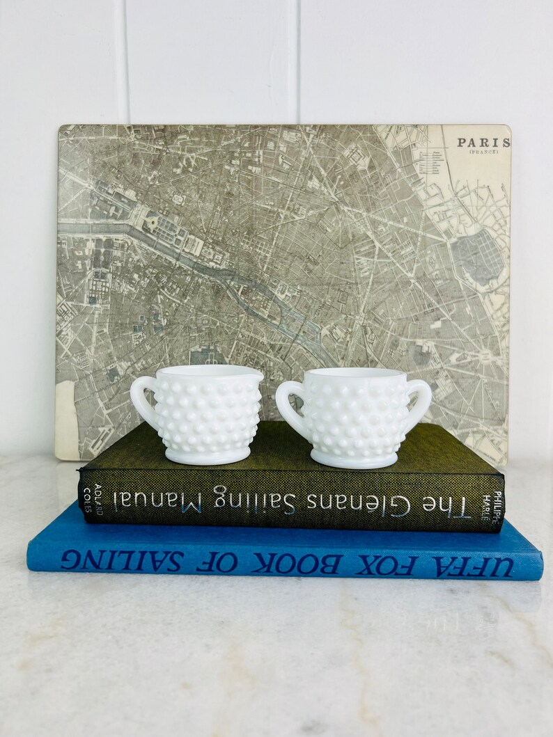 Vintage Fenton Milk Glass Hobnail Creamer - Thumbnail 4