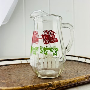 Vintage Anchor Hocking Glass Pitcher Red Roses and White Picket Fence, holds 1.1L, 1950s, water pitcher, vintage kitchen  glassware, gift