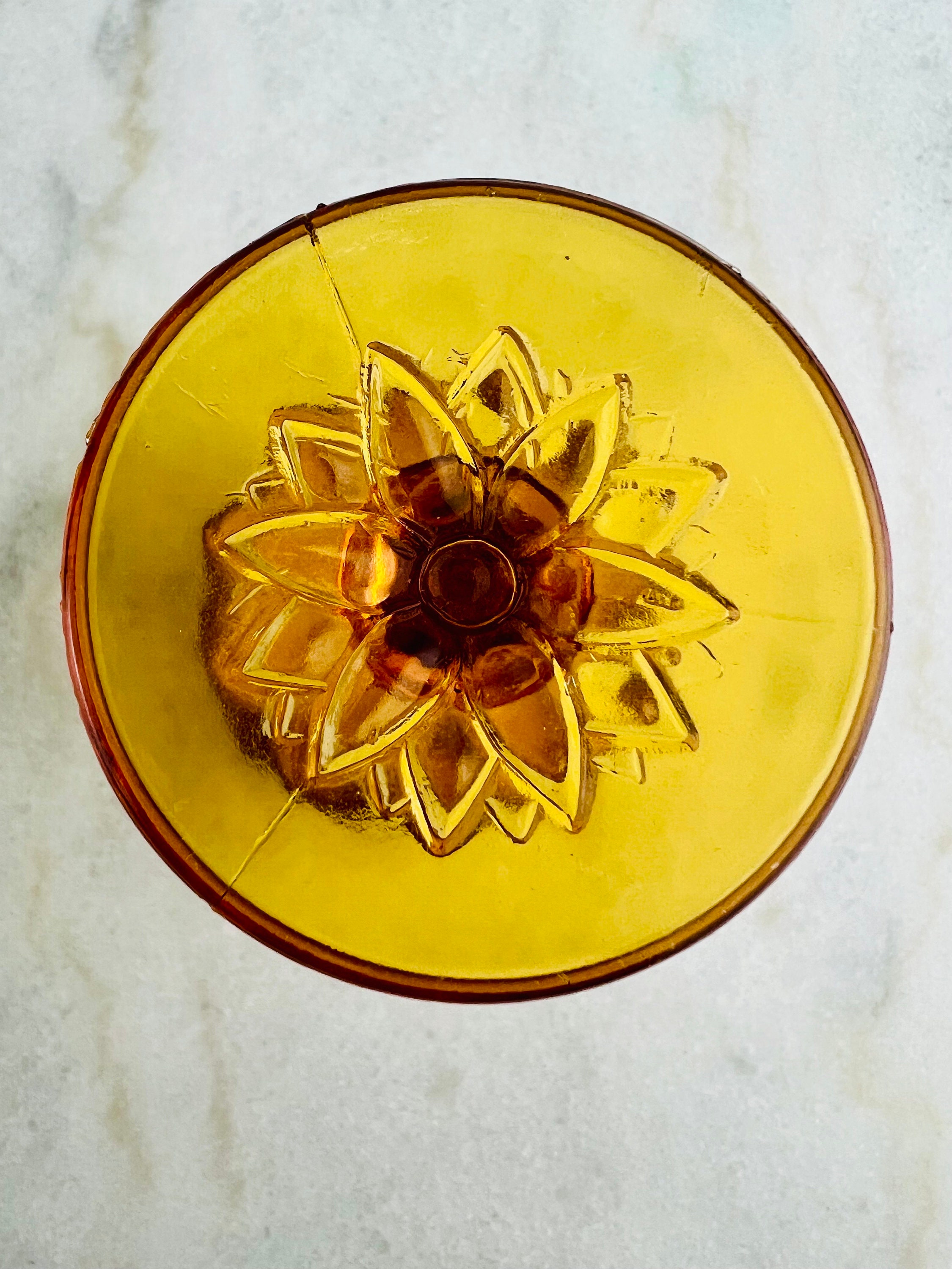 ヴィンテージ インディアナ グラス ティアラ サンドイッチ シャンティ