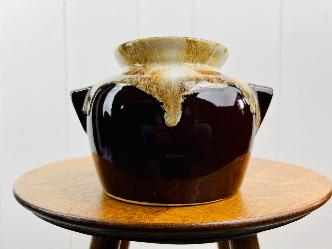 Vintage Robinson Ransbottom Brown Drip Glaze Bean Pot, Roseville